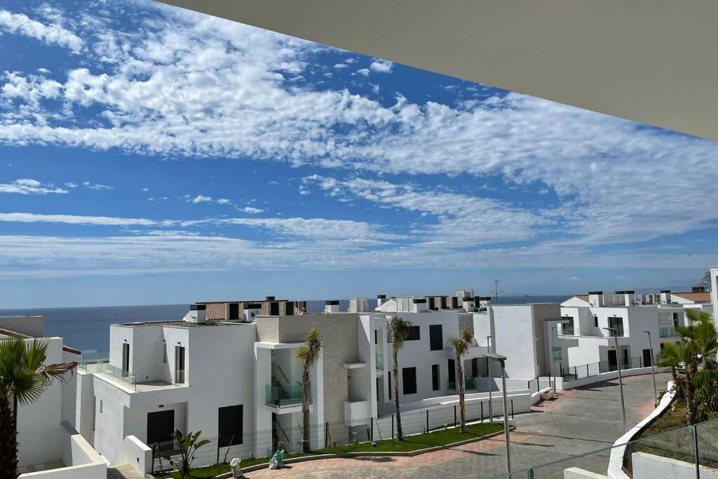 Modern 2 Beds Apartment In La Alcaidesa Exterior photo