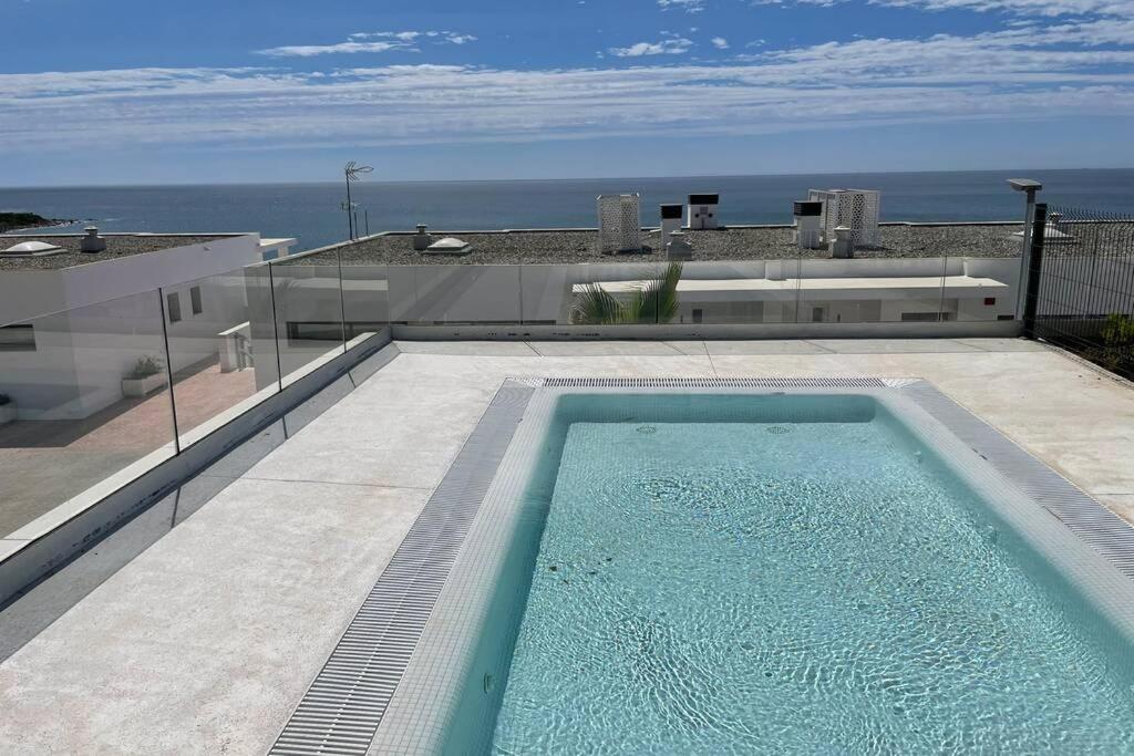 Modern 2 Beds Apartment In La Alcaidesa Exterior photo