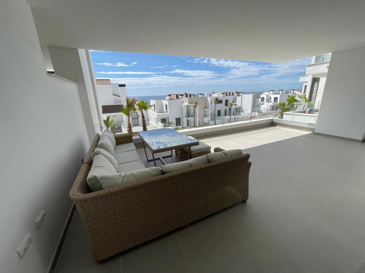 Modern 2 Beds Apartment In La Alcaidesa Exterior photo