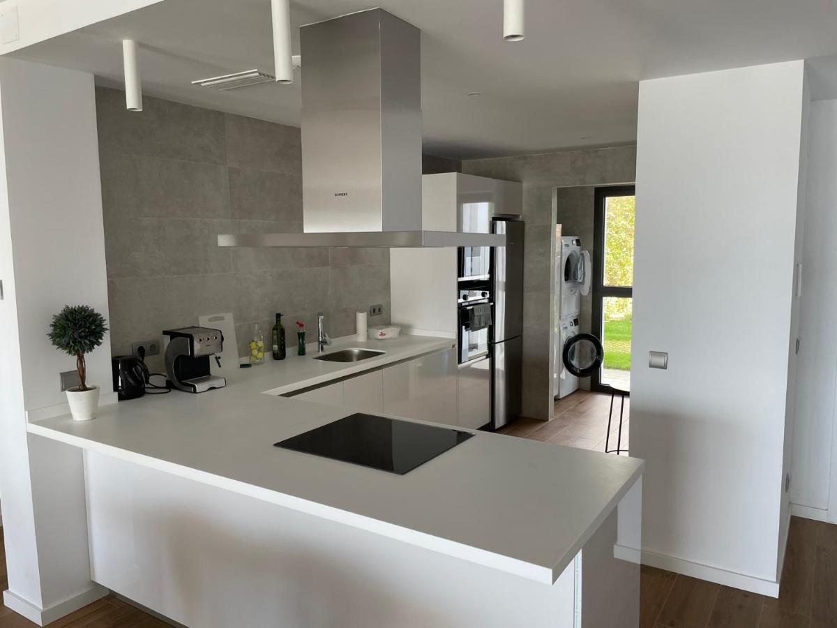 Modern 2 Beds Apartment In La Alcaidesa Exterior photo