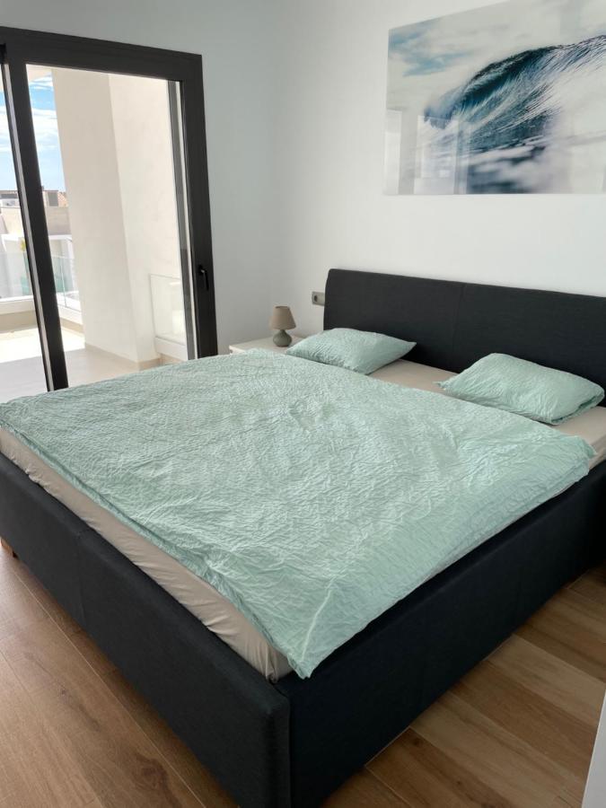 Modern 2 Beds Apartment In La Alcaidesa Exterior photo
